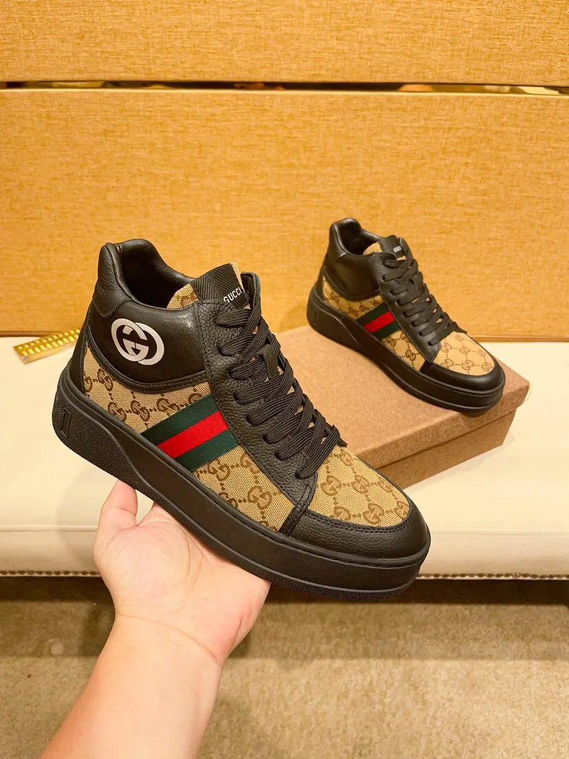 Factory price 440 [Gucci] Gucci's latest high-top casual Korean-style men's shoes, brand new autumn and winter design, perfect workmanship, cabinet quality, upper: cowhide material, leather lining; soft and comfortable, rubber outsole ultra-light, wear-resistant, simple, versatile fashion men's shoes, color optional, size 38--44